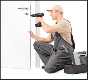 Central Locksmith Store  Weston, MA 781-203-8072 - 10-lock-change-commercial