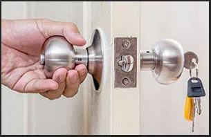 Central Locksmith Store  Weston, MA 781-203-8072 Central Locksmith Store  Weston, MA 781-203-8072 - 18-Unlock-Door