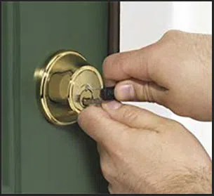 Central Locksmith Store  Weston, MA 781-203-8072 - 19-eviction-Service